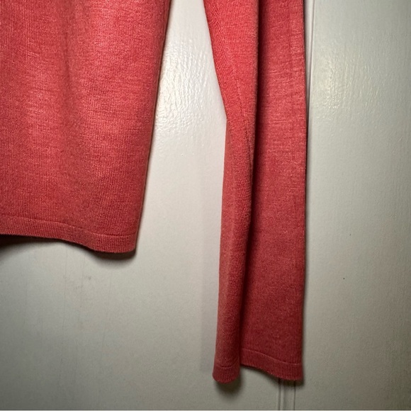 Banana Republic Sweater Womens Size M Pink Silk Blend V-neck Preppy Casual - Picture 13 of 15